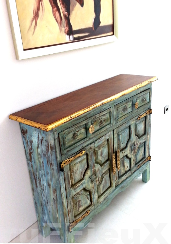 Shabby Chic Sideboard